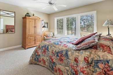 Now on the market is this premier, highly sought spacious 3 BR - photo 31