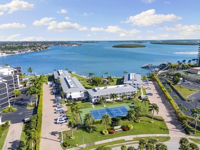 Marco Island Area Condo For Sale in Marco Island Florida