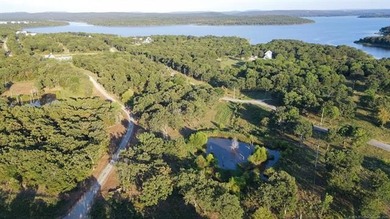 WELCOME TO THE PRESERVE AT 9A!! Nestled in a secluded cove, The - photo 32