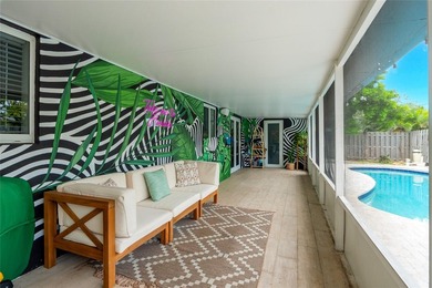 With no HOA, a turnkey living experience, and thoughtfully - photo 4