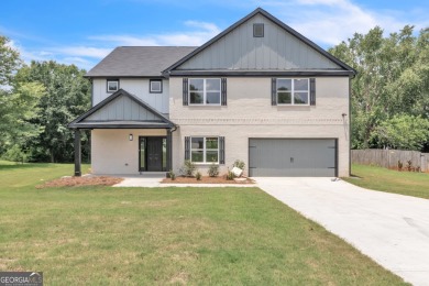 Lake Home For Sale in Mcdonough, Georgia