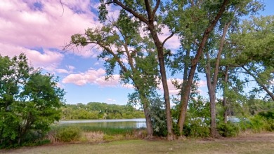 Welcome to this well-loved and beautifully maintained cabin SOLD - photo 3