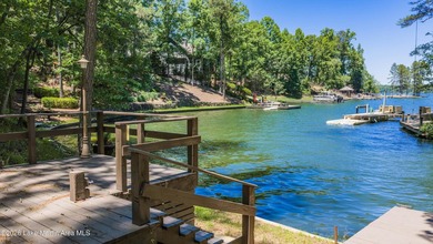 Located in Windermere West, this 5 bed, 4.5 bath lakefront home - photo 3