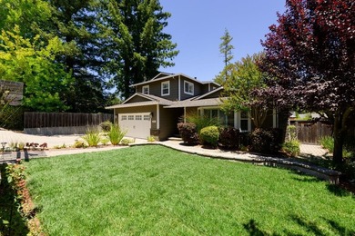 Absolutely spectacular Craftsman-style home on a quiet lane in - photo 3