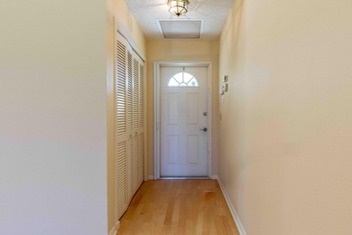 Spectacular 3 bedroom, 2 bath second floor condo WITH DETACHED - photo 11