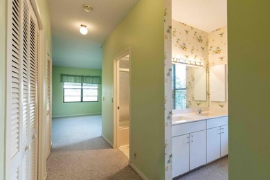 Spectacular 3 bedroom, 2 bath second floor condo WITH DETACHED - photo 15