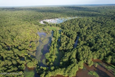 Welcome to Becks Bay Hunting Club, an exceptional opportunity to - photo 20