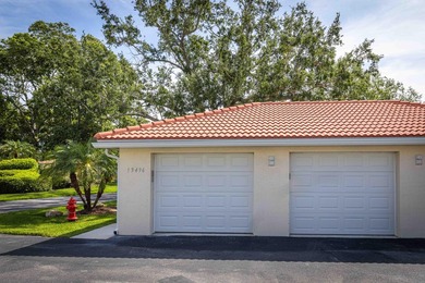 Spectacular 3 bedroom, 2 bath second floor condo WITH DETACHED - photo 27