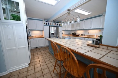 Absolutely one-of-a-kind, fantastically renovated retreat on 13 - photo 30