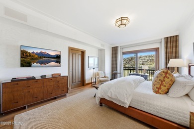Residence 902 at the St. Regis Deer Valley is a rare nearly 5 - photo 30
