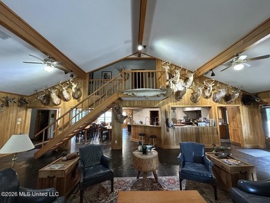 Welcome to Becks Bay Hunting Club, an exceptional opportunity to - photo 31