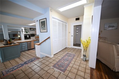 Absolutely one-of-a-kind, fantastically renovated retreat on 13 - photo 32