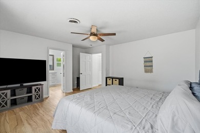 2239 Rocky Face Cir, Dalton, GA 30720 offers the space and - photo 32