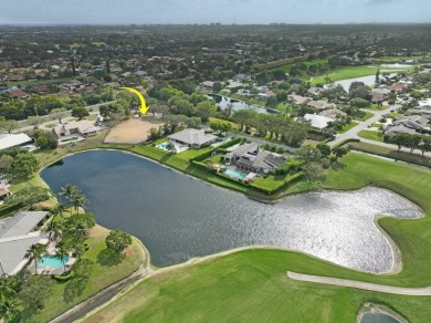 Lake Lot For Sale in Delray Beach, Florida