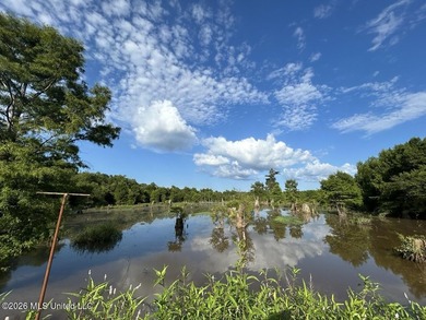 Welcome to Becks Bay Hunting Club, an exceptional opportunity to - photo 46