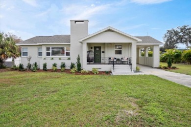 Lake Home For Sale in Lakeland, Florida