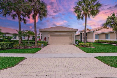 (private lake, pond, coastal) Home For Sale in West Palm Beach Florida