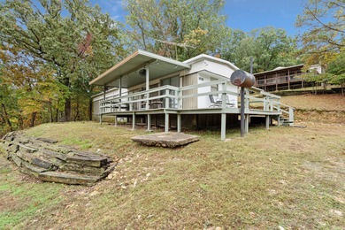 Grand Lake O the Cherokees Home Sale Pending in Jay Oklahoma