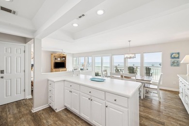 Experience Gulf-front luxury with this stunning 3BR/3BA condo in - photo 15