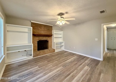 Welcome home to 102 Mary's Cove! This beautifully updated home - photo 7