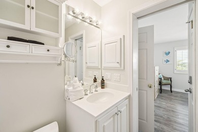Experience Gulf-front luxury with this stunning 3BR/3BA condo in - photo 27