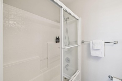 Experience Gulf-front luxury with this stunning 3BR/3BA condo in - photo 28