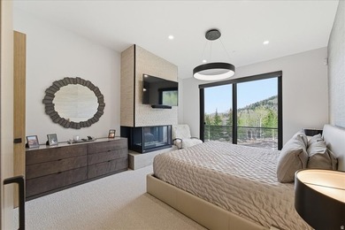 This well-maintained Canyons Village townhome offers the rare - photo 34