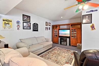 Welcome to this exceptional single-story waterfront residence - photo 4