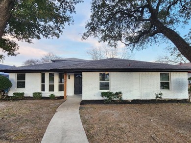 Lake Ray Hubbard Home For Sale in Garland Texas