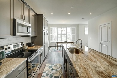 Open house Saturday, July 11 from 10:00 AM to Noon. The END UNIT - photo 12