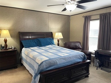 Beautiful Lake View!  Waterfront Home on Teague Club Lake!  Stay - photo 14