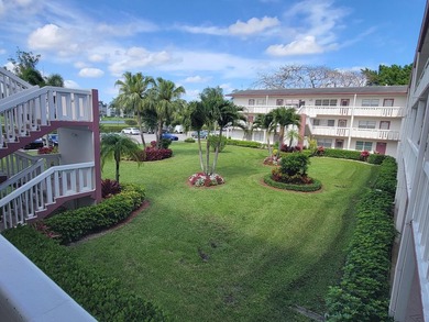 MOVE-IN READY 2BR/1.5BA condo with CENTRAL AIR. Can be rented - photo 15