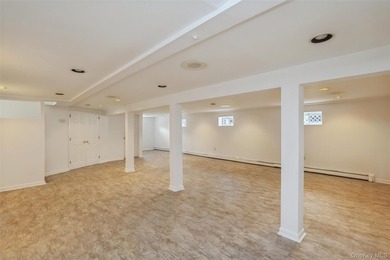 Welcome to this well-maintained three bedroom, one- and one-half - photo 18