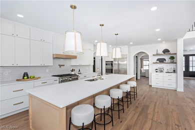 A distinguished showcase of architecture and craftsmanship, this - photo 20