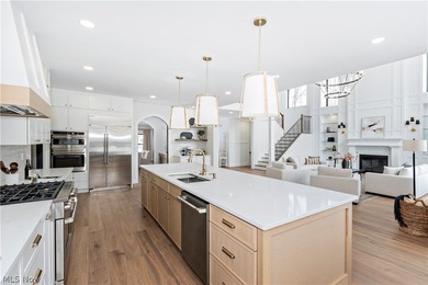 A distinguished showcase of architecture and craftsmanship, this - photo 23
