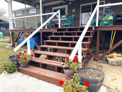 Beautiful Lake View!  Waterfront Home on Teague Club Lake!  Stay - photo 27