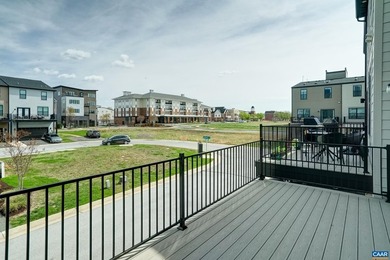Open house Saturday, July 11 from 10:00 AM to Noon. The END UNIT - photo 32