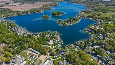 Remodel or Knock Down Opportunity on Magician Lake! - photo 8