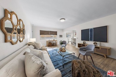 A rare and remarkable opportunity to own a fully vacant - photo 6