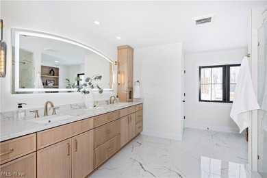 A distinguished showcase of architecture and craftsmanship, this - photo 36