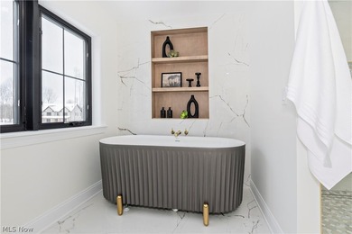 A distinguished showcase of architecture and craftsmanship, this - photo 38