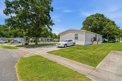 Beautiful 2022 model Fleetwood Inspiration 4 bedroom 2 bath - photo 41