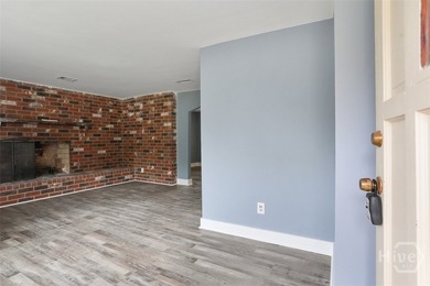 Don't miss your opportunity to own this beautifully updated home - photo 3