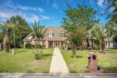 Looking for space, flexibility, and a neighborhood you'll love - photo 4