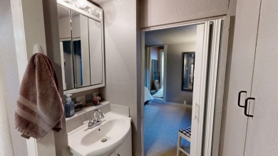 Welcome to this well-loved and beautifully maintained cabin SOLD - photo 14