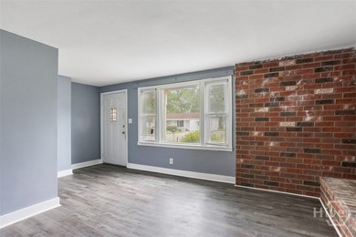 Don't miss your opportunity to own this beautifully updated home - photo 5