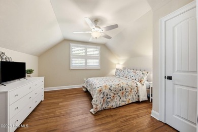 Built in 2019, this stunning Pinewild home blends modern design - photo 47