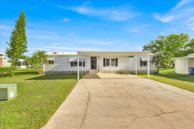 (private lake, pond, creek) Home For Sale in Haines City Florida