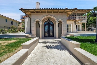 Once in a lifetime Opportunity to own this Spectacular Estate - photo 3