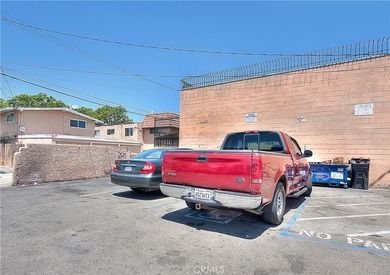 Motivated seller!!! Standalone commercial building offering a - photo 7